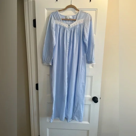 Eileen West Blue Swiss Dot Button Down Cotton Nightgown Womens Small Cottage - Picture 2 of 11